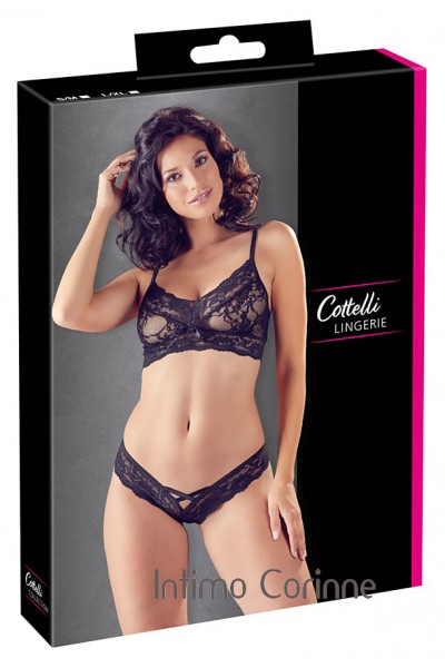 Bralette e tanga brasiliana con motivo criss cross. Bralette e tanga brasiliana con motivo criss cross.