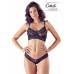 Bralette e tanga brasiliana con motivo criss cross. Bralette e tanga brasiliana con motivo criss cross.