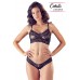 Bralette e tanga brasiliana con motivo criss cross. Bralette e tanga brasiliana con motivo criss cross.