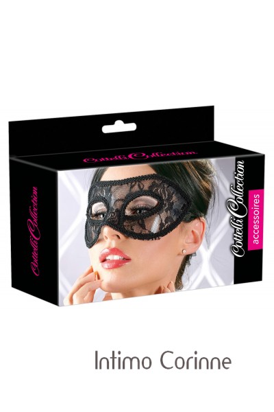 Maschera in pizzo. Maschera in pizzo.