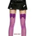 Music Legs: calze a righe viola con fiocco e teschio. Music Legs: calze a righe viola con fiocco e teschio.