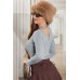 Maglia Grigia con Scollo a V e Collarino da Legare