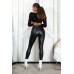 Leggings termici in similpelle neri. Leggings termici in similpelle neri.