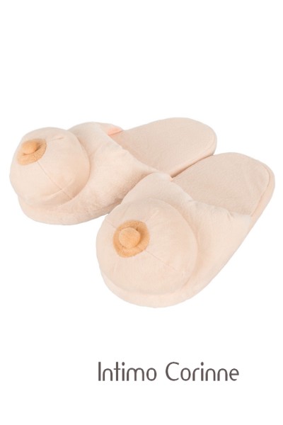 Pantofole in peluche per lui. Pantofole in peluche per lui.