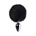Plug in metallo argentato con peluche nero. Plug in metallo argentato con peluche nero.