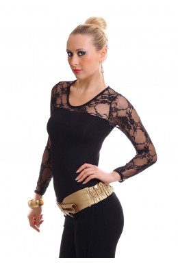 Shirt con maniche in pizzo. Nero