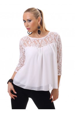 Blusa con inserti in pizzo. Bianco