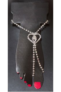 Catenina piede con strass e cuore. Catenina piede con strass e cuore.