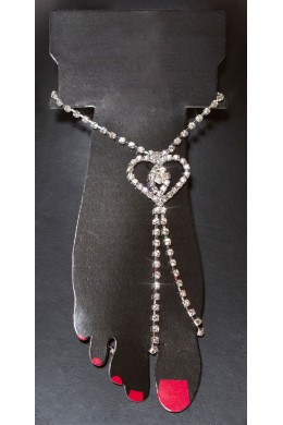Catenina piede con strass e cuore. Catenina piede con strass e cuore.
