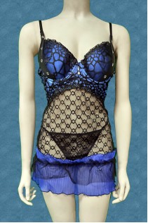Chemise in tulle ricamato con borchie e volants. Nero-blu Chemise in tulle ricamato con borchie e volants. Nero-blu