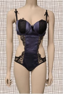 Body in satin e pizzo. Blu-nero Body in satin e pizzo. Blu-nero