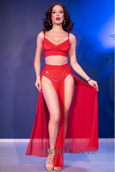 Set 3 pezzi in tulle con catene dorate removibili. Rosso Set 3 pezzi in tulle con catene dorate removibili. Rosso