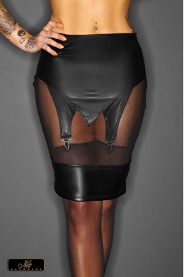 Gonna lucida con inserto in tulle e reggicalze. Gonna lucida con inserto in tulle e reggicalze.