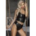 Top wetlook con trama serpente e cerniera frontale. Top wetlook con trama serpente e cerniera frontale.