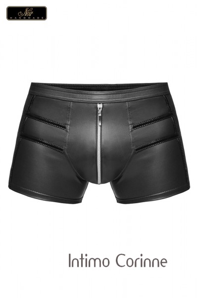 Pantaloncini uomo aderenti con appl. PVC e zip. Pantaloncini uomo aderenti con appl. PVC e zip.
